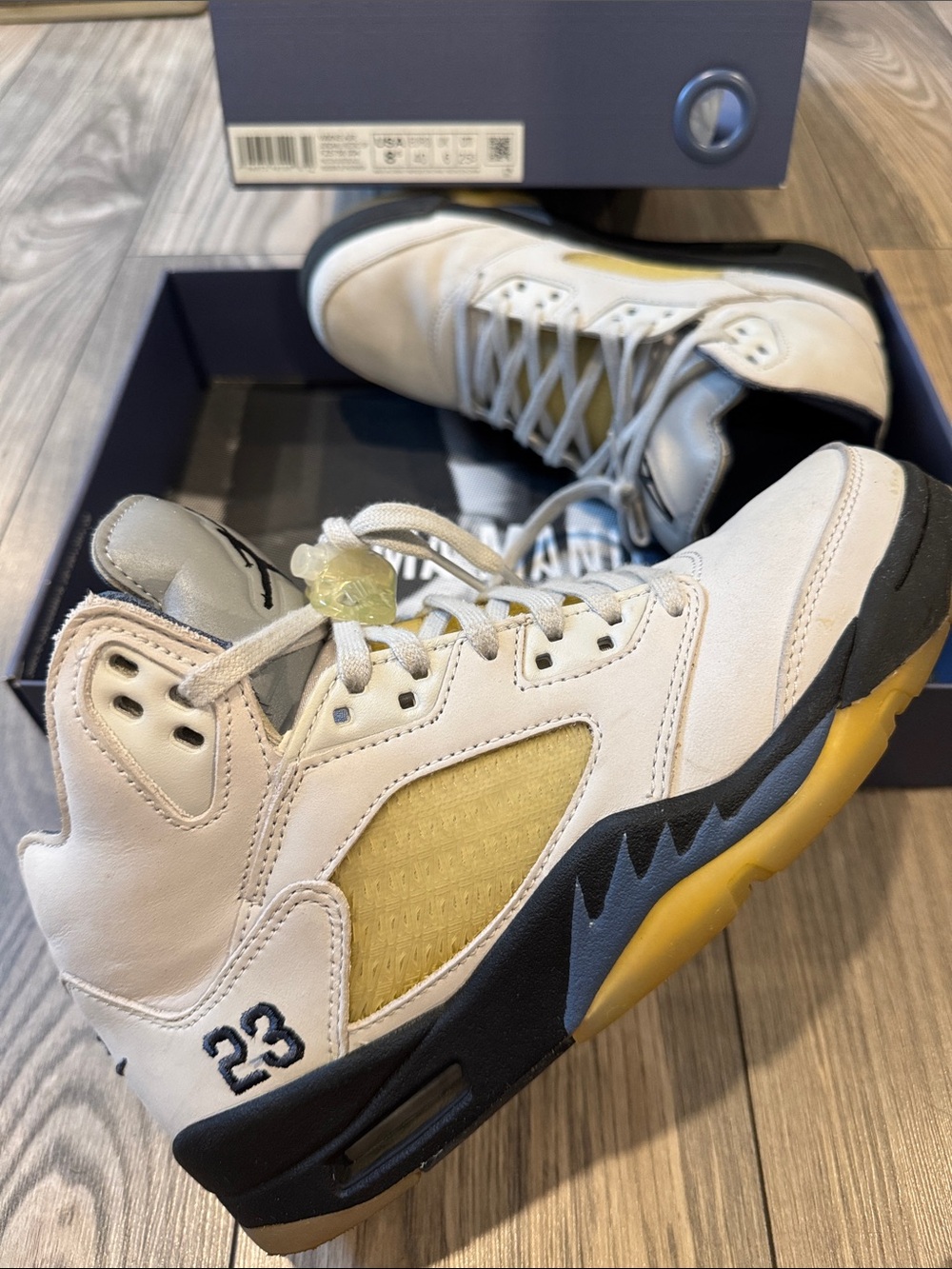 Jordan 5 size 8